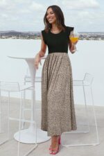 OUGES Women 2025 Spring Summer Dresses Maternity Sleeveless Ribbed Fashion Casual Outfits Maxi Dress with Pockets