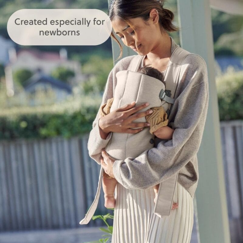 BabyBjörn Baby Carrier Mini, Light Beige, 3D Jersey | Infant Carrier (7-24 lbs), Ergonomic, Easy-to-Use